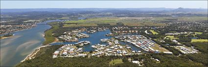 Twin Waters 2013 - QLD (PBH4 00 15268)